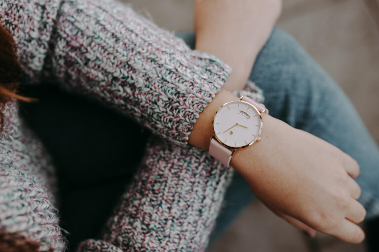 Najlepsze zegarki TORII – elegancja połączona z nowoczesną technologią